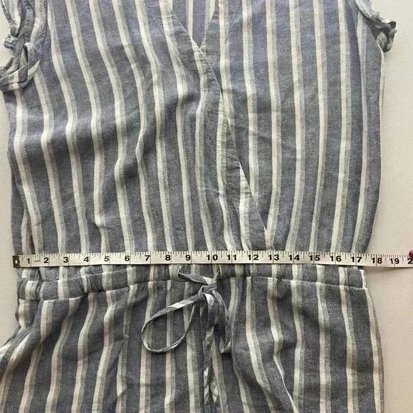 CLOTH & STONE Ruffle Sleeveless Crossover Romper Zuma Beach Stripe Size L Large - Picture 10 of 14